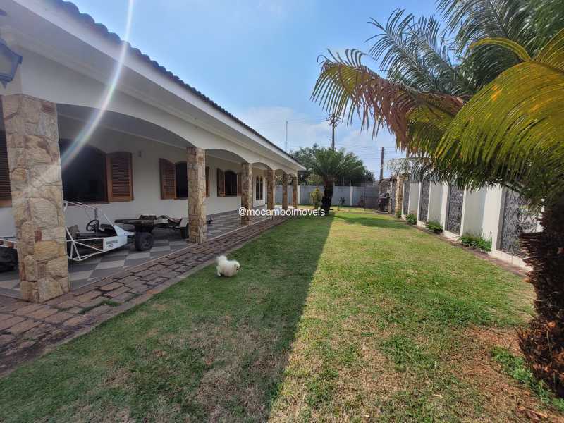 Fachada - 23