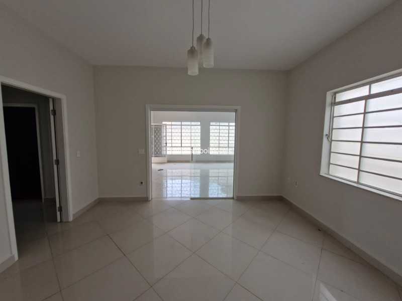 Sala - 4