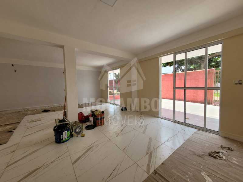 1b01eadf-0639-4e47-9ba8-b18846 - 3