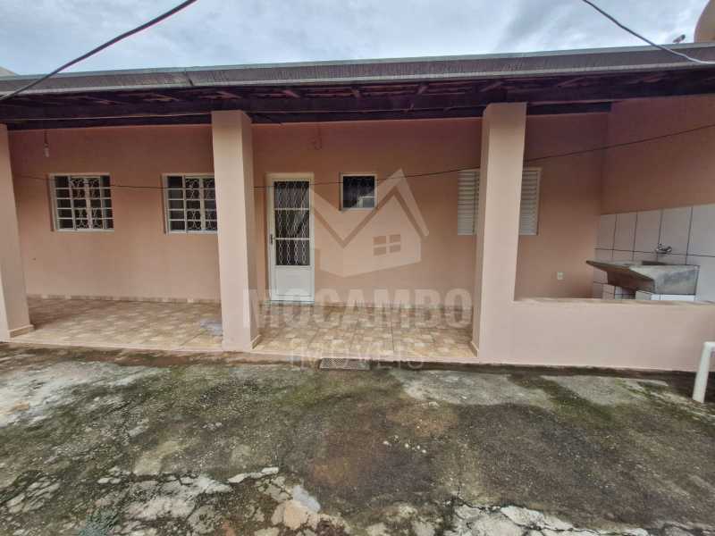 Área externa coberta - 1