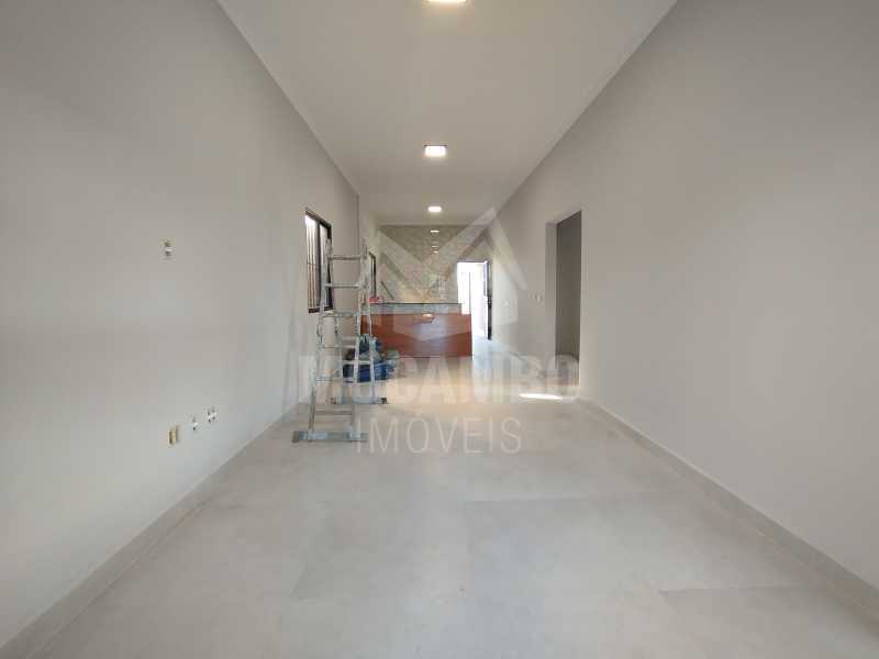 SALA - 9