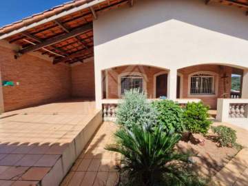 Ótima localização - Casa 3 quartos à venda Itatiba,SP Nova Itatiba - R$ 750.000 - FCCA31931