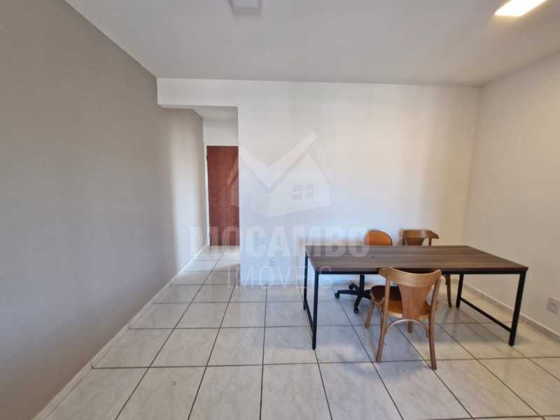 Sala - 4