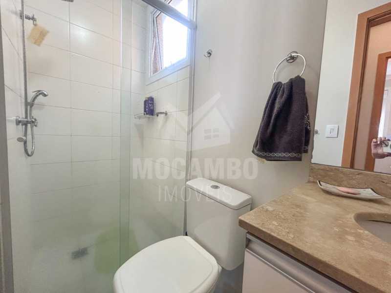 0bd2ba37-8d7d-4305-aaf6-aae66e - 18