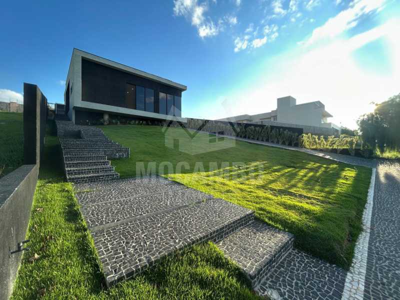 Casa em condomínio - 22