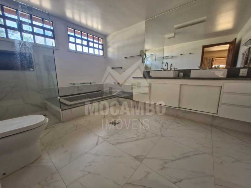 Banheiro da suite master - 25