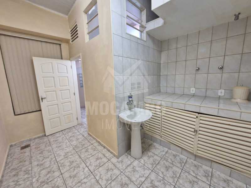 sala - 9