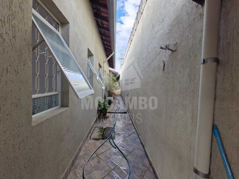 Conheça Corredor externo do imóvel - Casa 3 quartos para alugar Itatiba,SP Loteamento Parque da Colina II - R$ 2.900 - FCCA31976 - 6 Corredor externo - 6