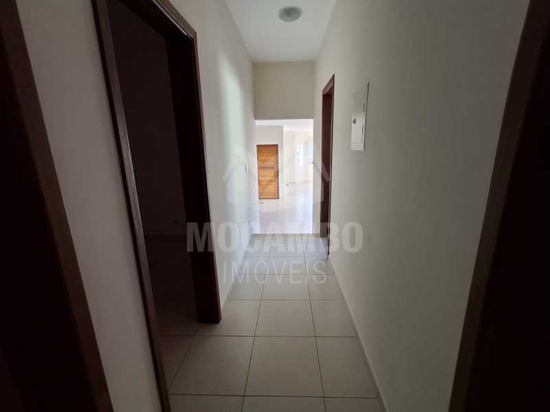 Corredor privativo - 6