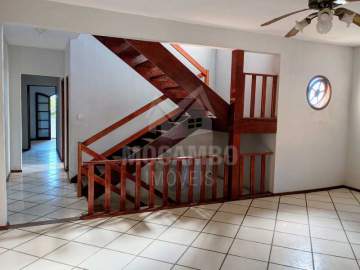 Casa 3 quartos à venda Itatiba,SP Loteamento Rei de Ouro - R$ 350.000 - FCCA31982