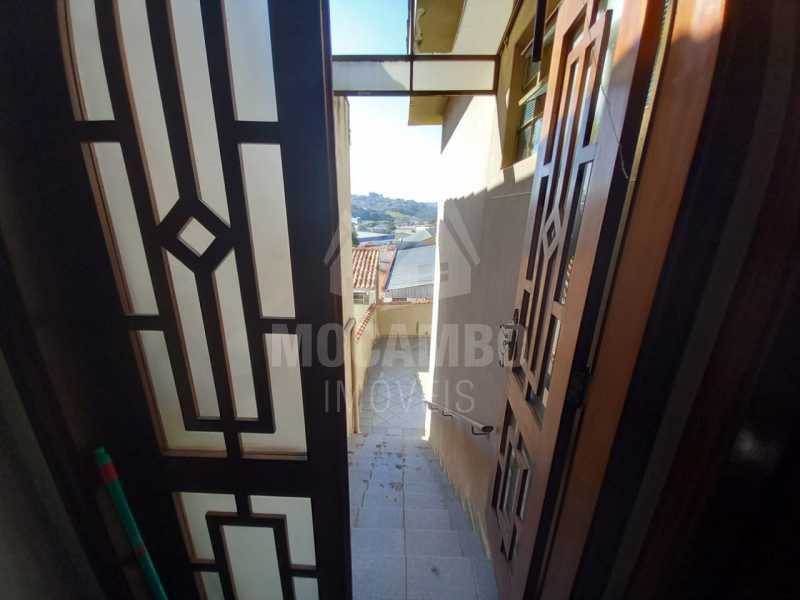 Casa Adriana Entrada Corredor - 7