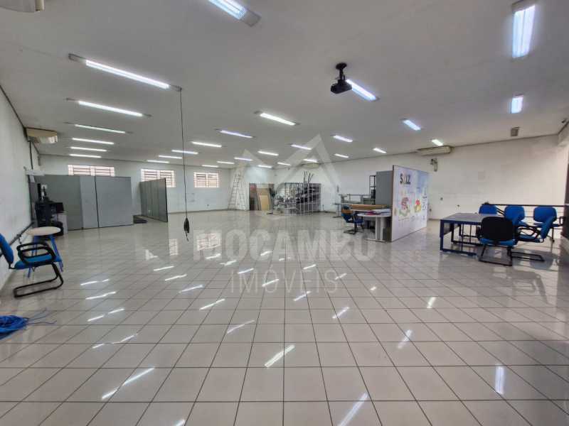 Espaço principal - 4