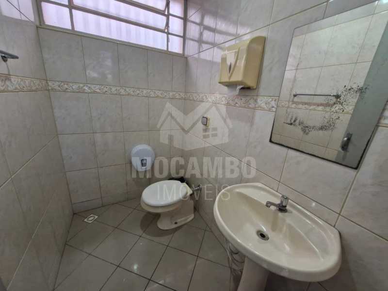 Banheiro social - 9
