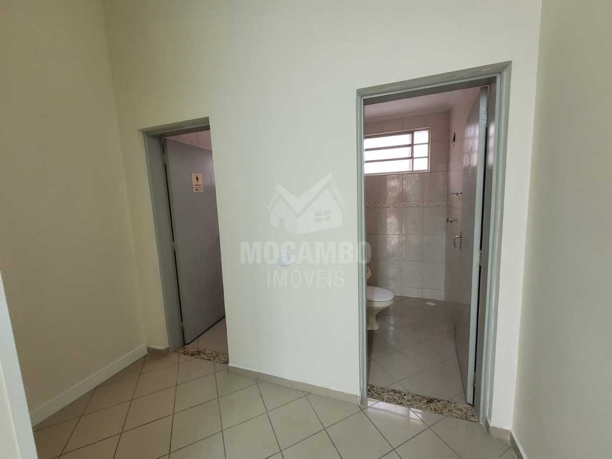Conheça banheiro social do imóvel - Sala Comercial 39m² para alugar Itatiba,SP Centro - R$ 1.950 - FCSL00449 - 5 banheiro social - 5