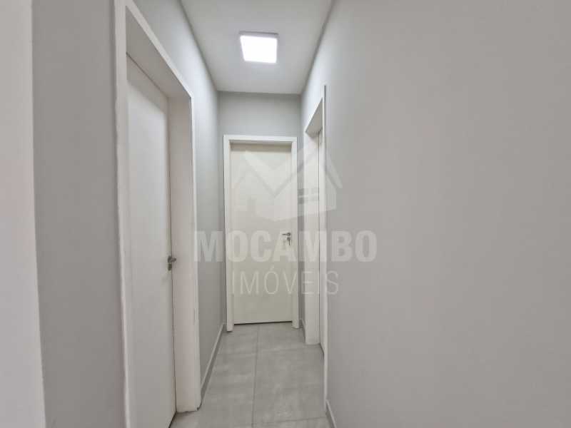 Corredor - 12