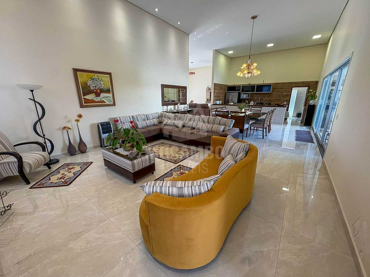 Conheça Sala de estar do imóvel - Casa em Condomínio 6 quartos para venda e aluguel Itatiba,SP Condomínio Sete Lagos - R$ 3.000.000 - FCCN60022 - 6 Sala de estar - 6