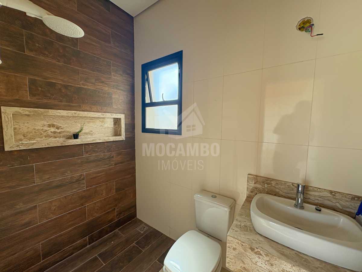 Banheiro de apoio - 4