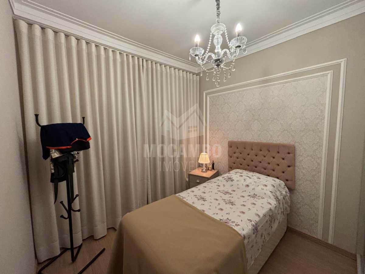 Quarto - 8