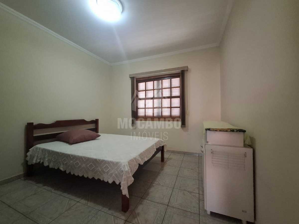 Dormitório 03 - 11