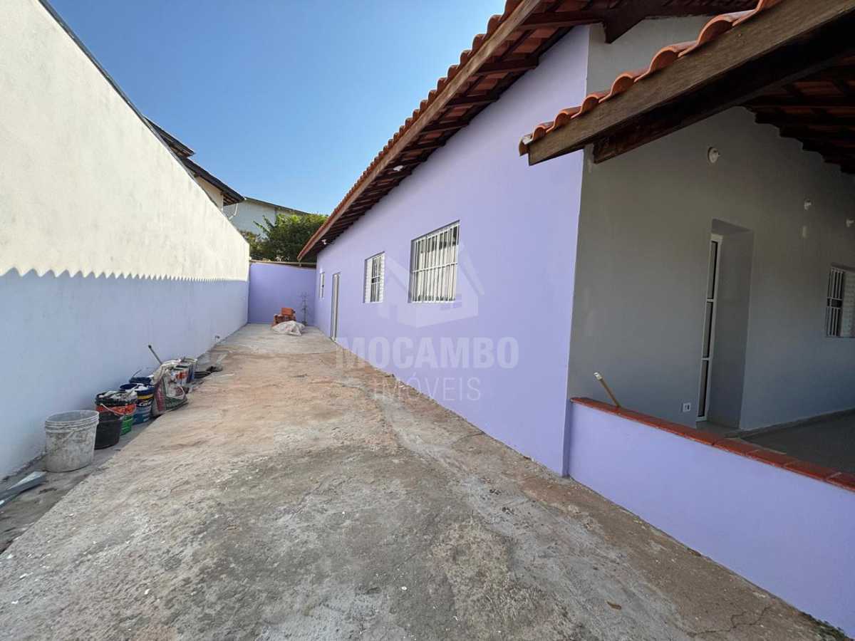 Conheça garagem do imóvel - Casa 4 quartos para alugar Itatiba,SP Bairro da Ponte - R$ 2.600 - FCCA40245 - 1 garagem - 1