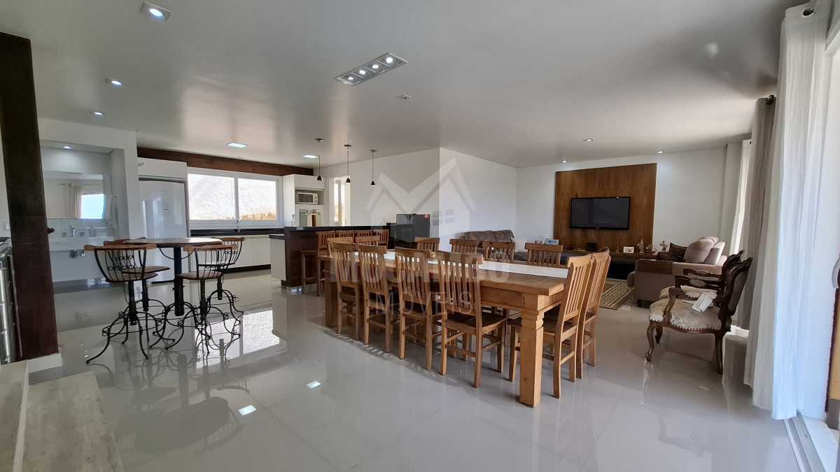 Sala de estar, jantar, cozinha - 2