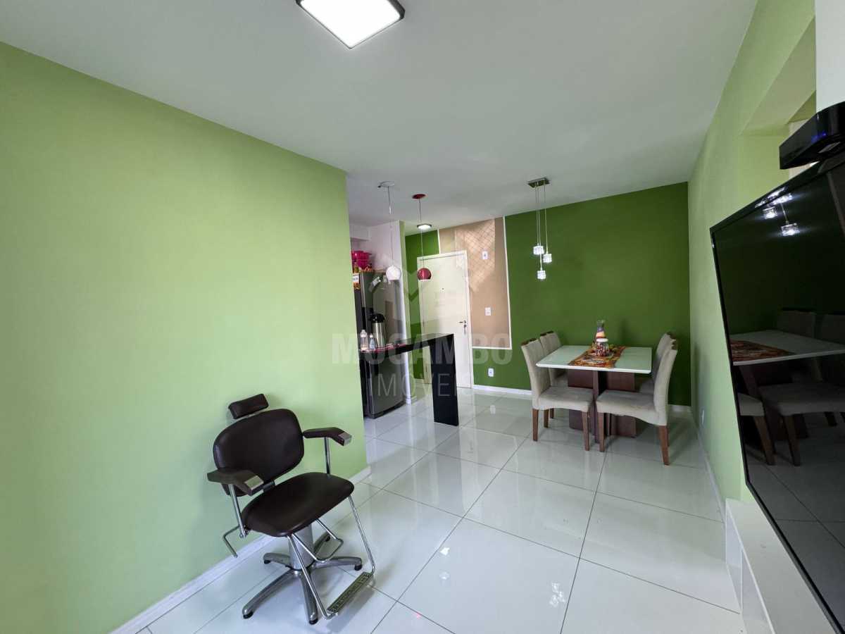 Sala - 2