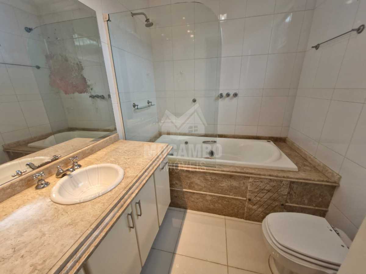 Banheiro Suite 02 - 13