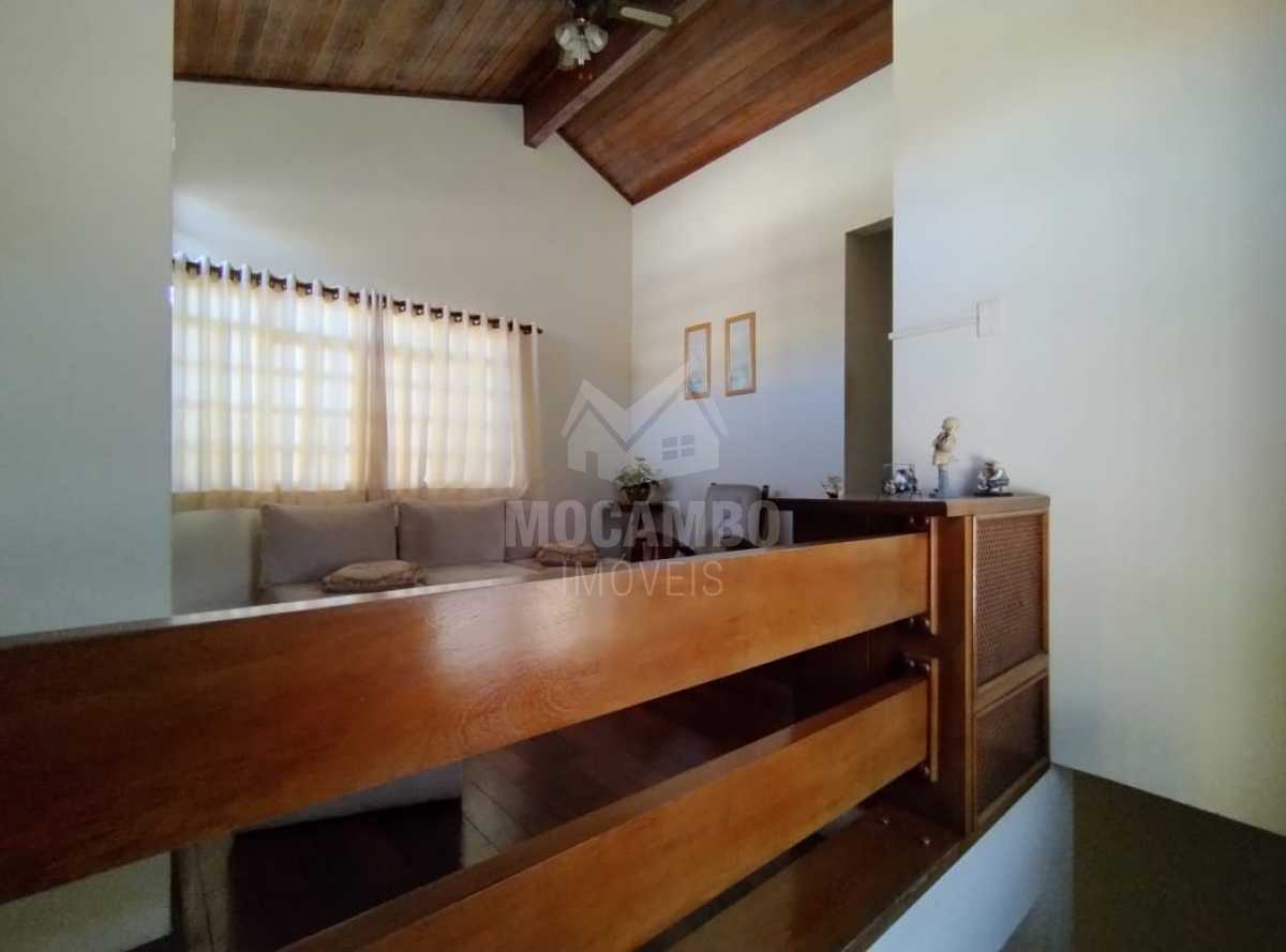 184dc76f-7d5b-4b32-a0c7-bd4049 - 7