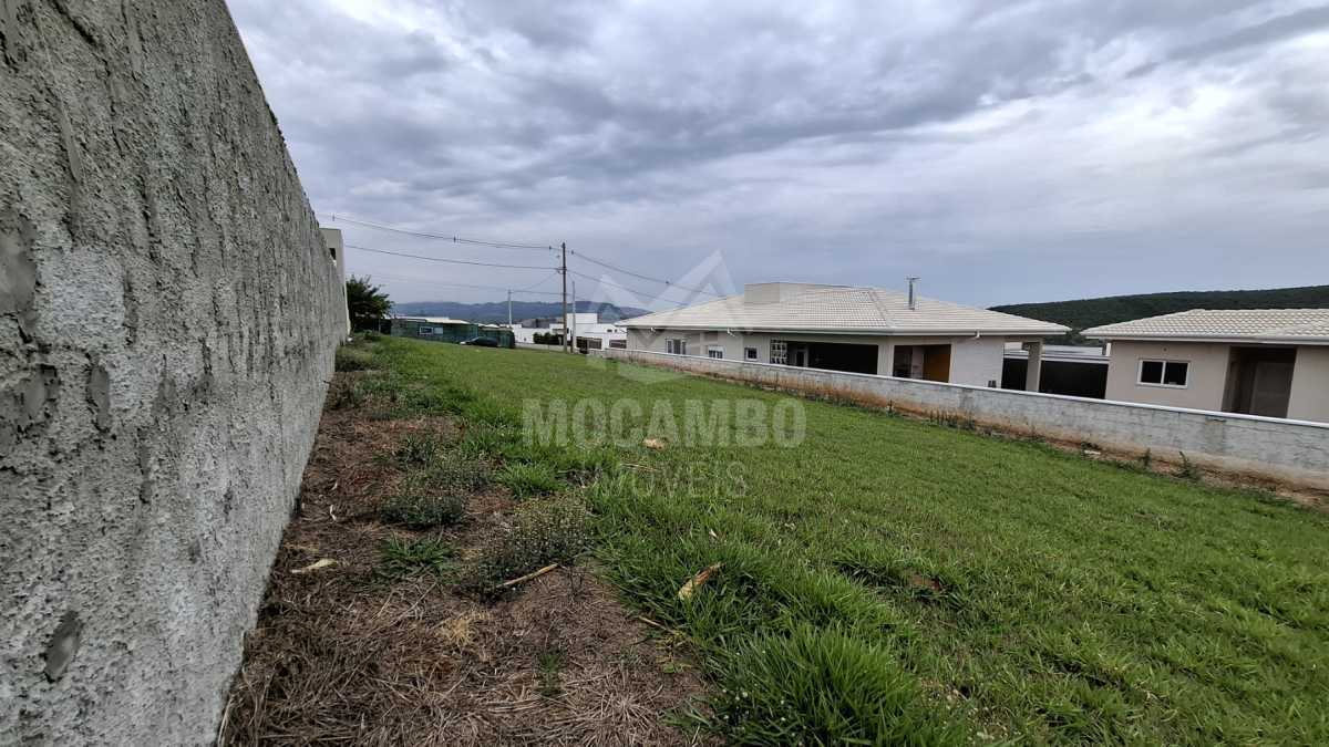 Conheça Fundos terreno 1 do imóvel - Terreno Residencial à venda Itatiba,SP Condomínio Sete Lagos - R$ 390.000 - FCTR00498 - 3 Fundos terreno 1 - 3