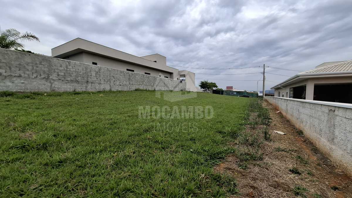 Conheça Fundos terreno do imóvel - Terreno Residencial à venda Itatiba,SP Condomínio Sete Lagos - R$ 390.000 - FCTR00498 - 4 Fundos terreno - 4