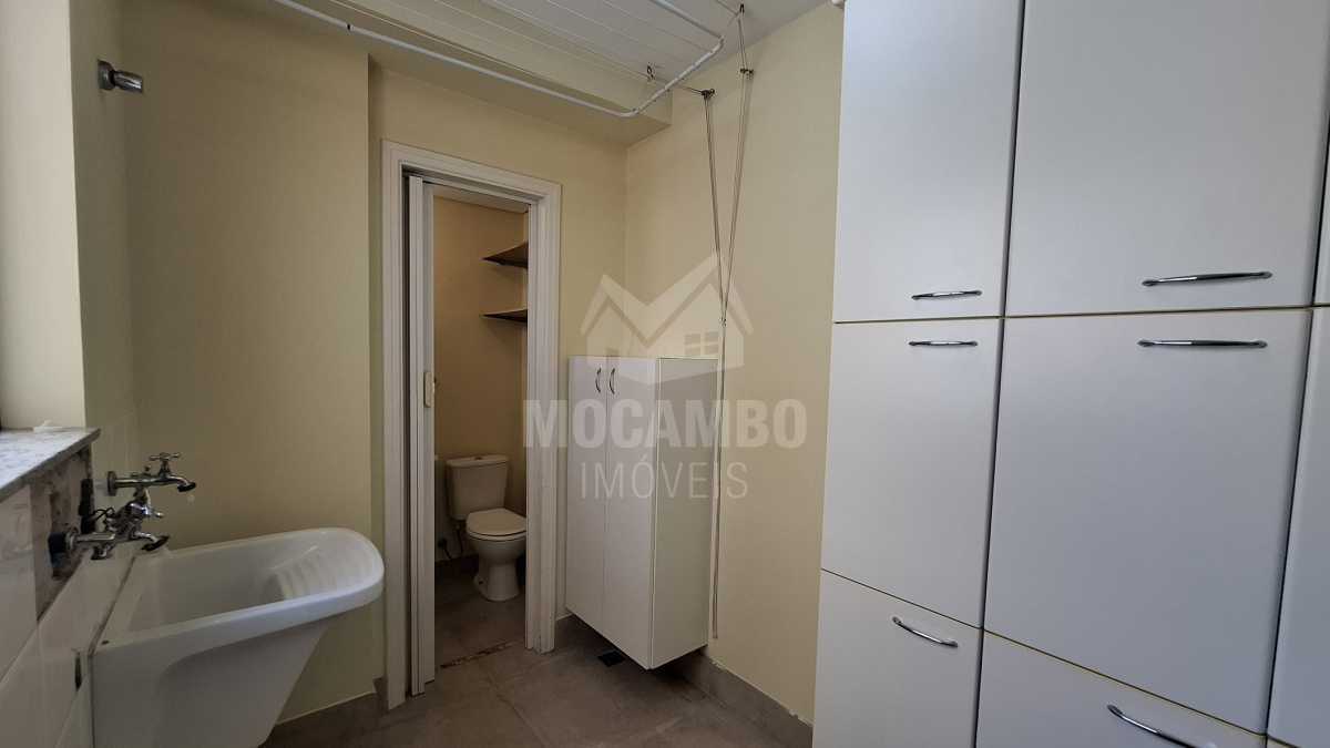 Lavanderia e banheiro de servi - 3