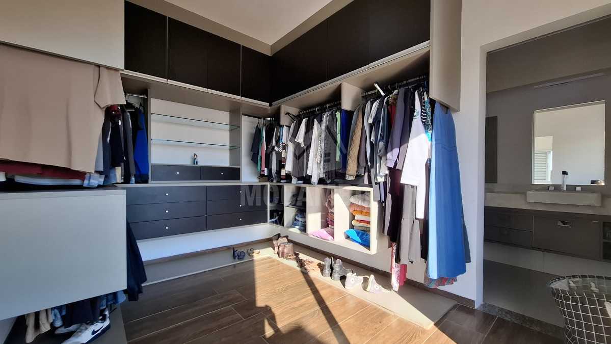 Closet suíte master - 17