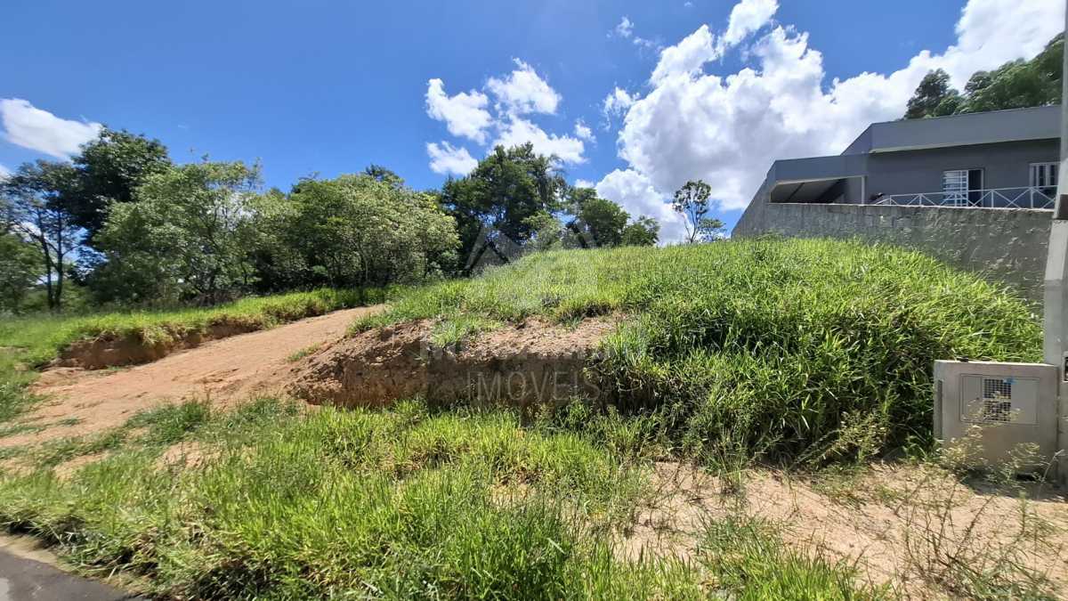 Terreno aclive frente - 7