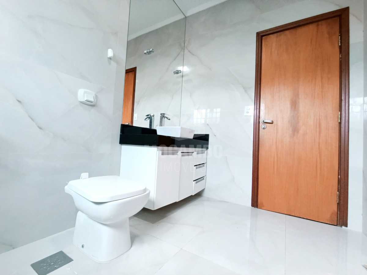 Banheiro da suíte - 13