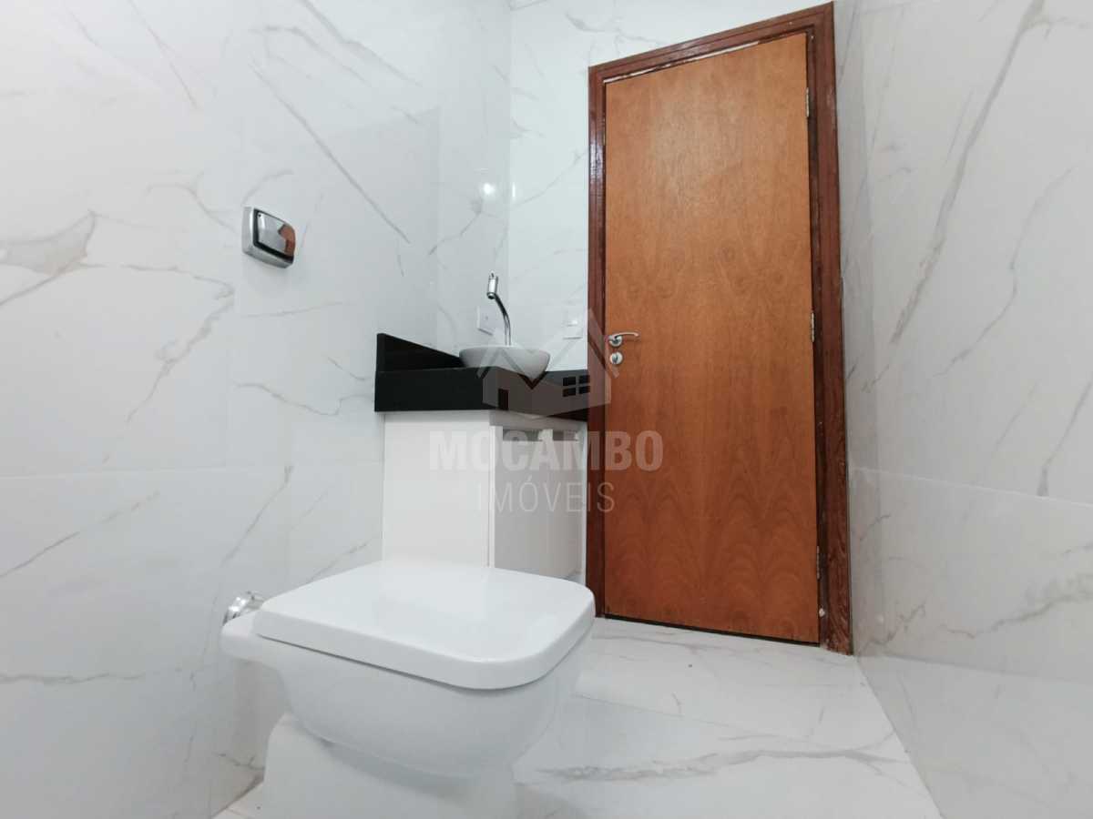 Banheiro área gourmet - 22