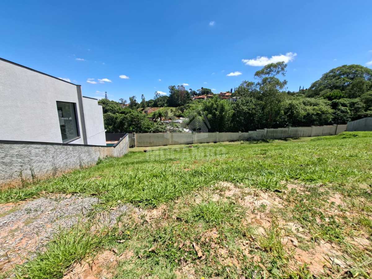 WhatsApp Image 2025-12-22 at 1 - 6