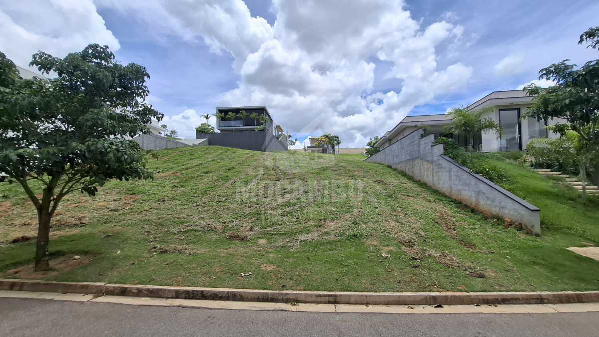 Vista frente terreno - 1