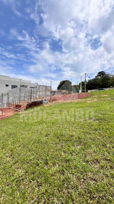 Terreno-peq.declive - 2