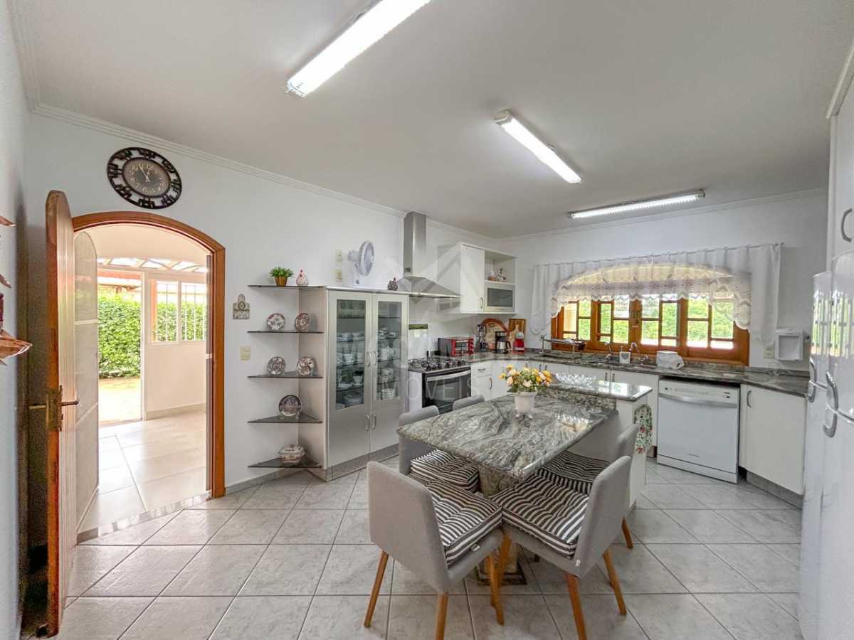 a22f0c46-4c36-467f-a051-b009b3 - 14