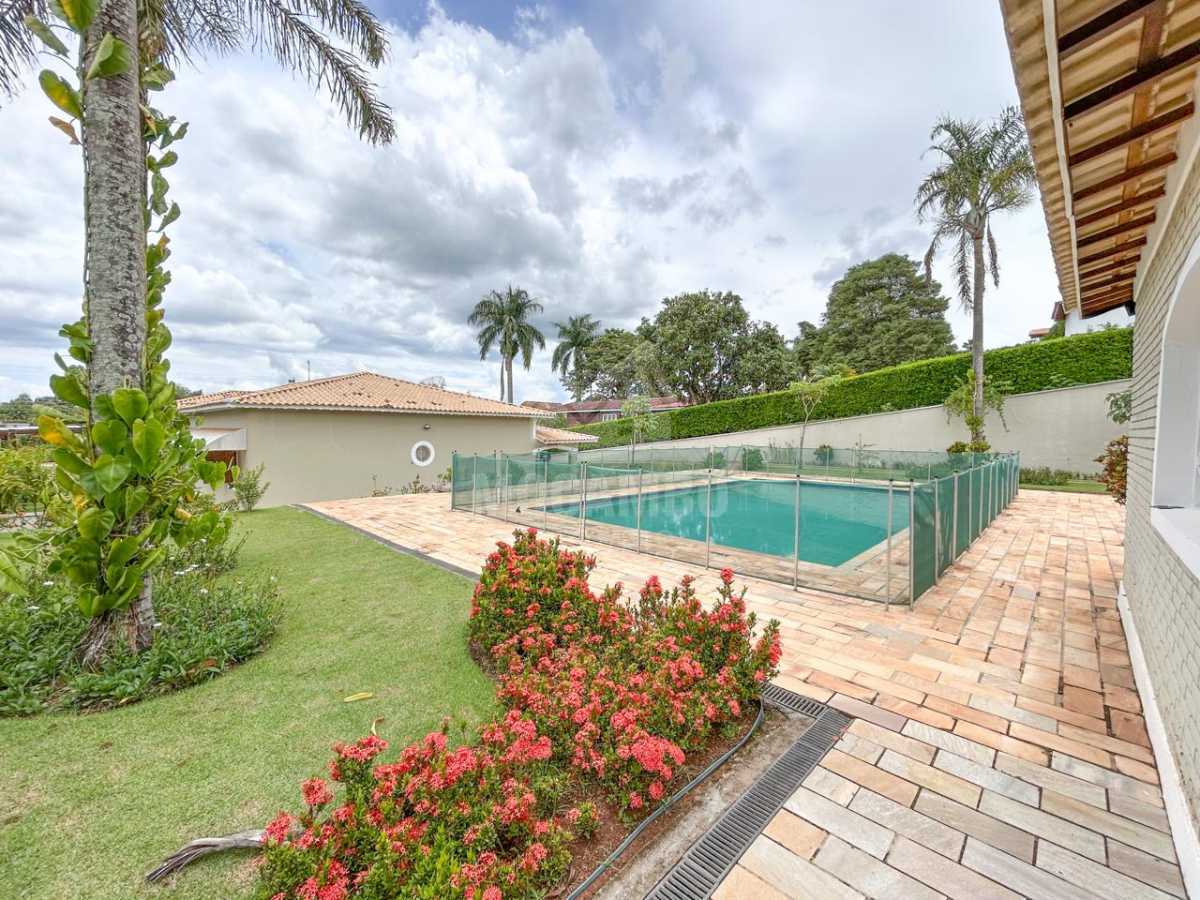 ee0debf3-fade-4487-a91f-3e67e8 - 20