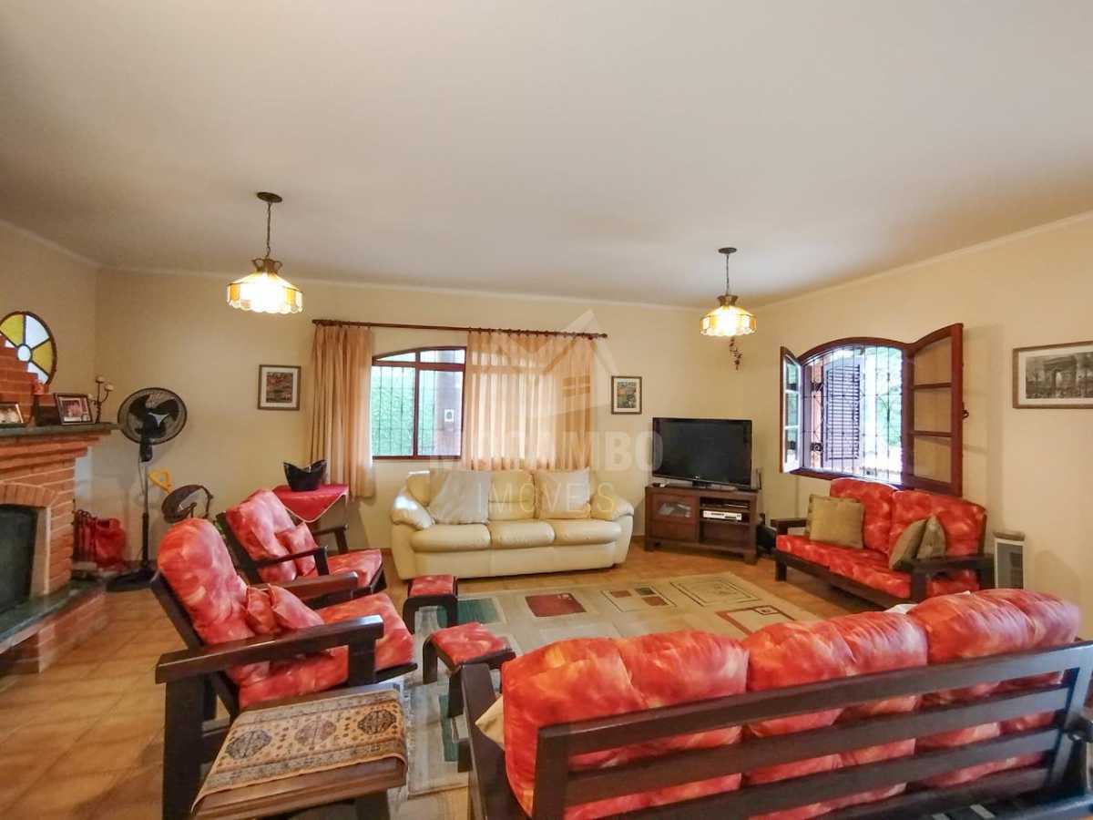 ebb5b597-1114-463b-9df2-b1c08f - 10