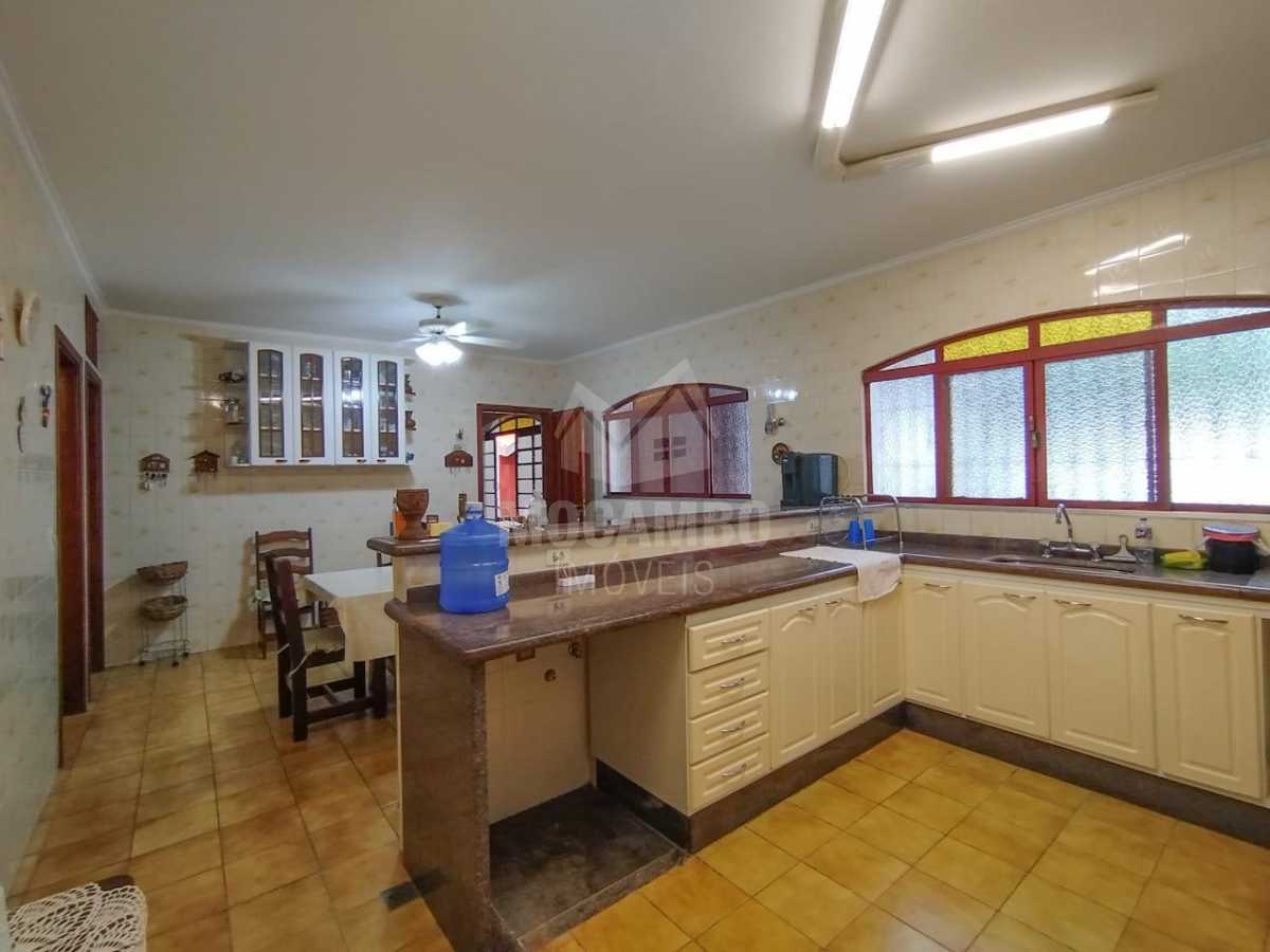 425918fd-be45-442d-a6f0-f75810 - 15