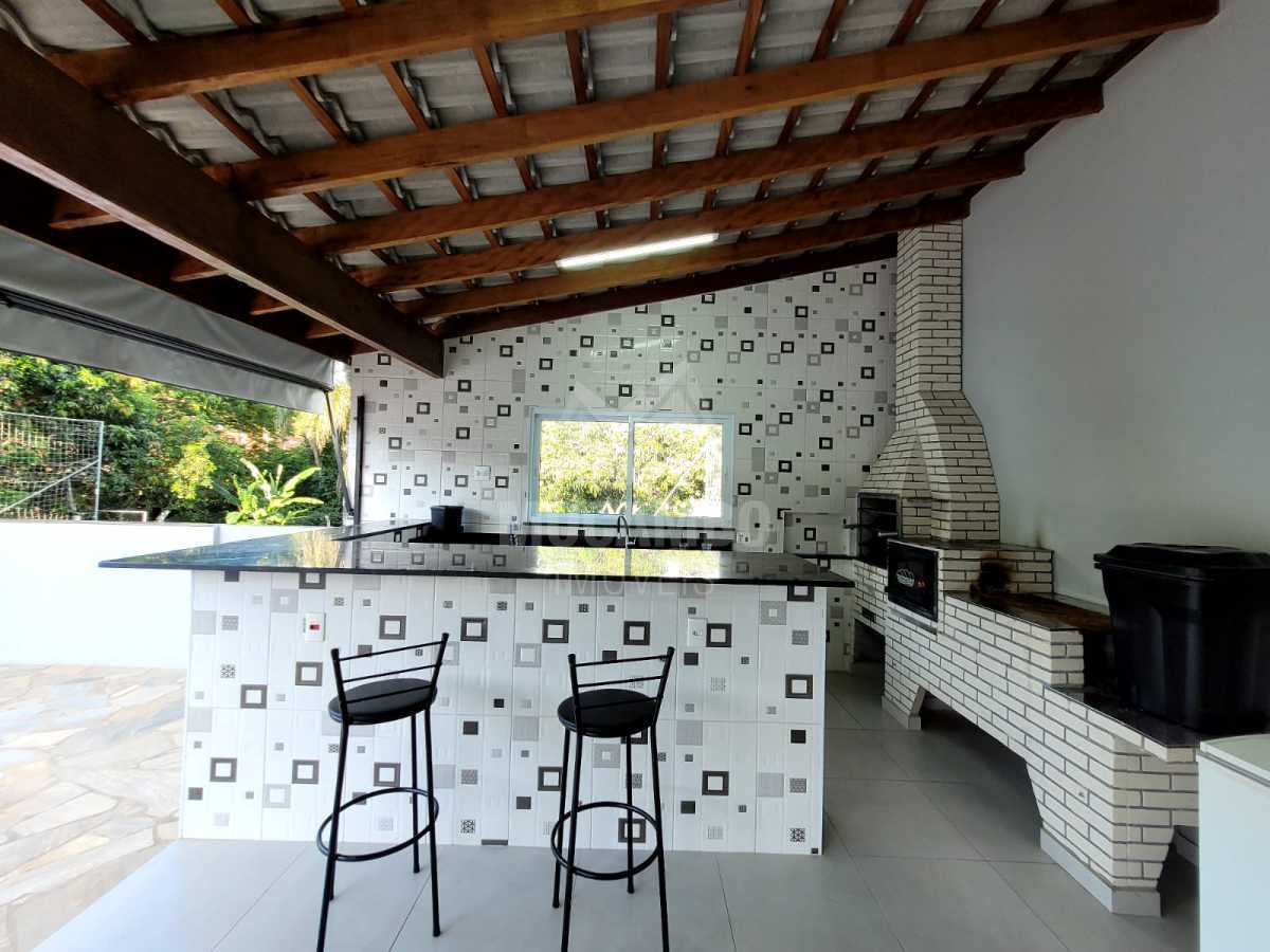 aef8fa5c-d147-42ff-9653-a53c4b - 8