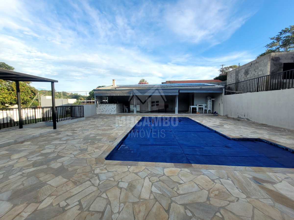 f6910e68-6e36-445d-b993-93196c - 1