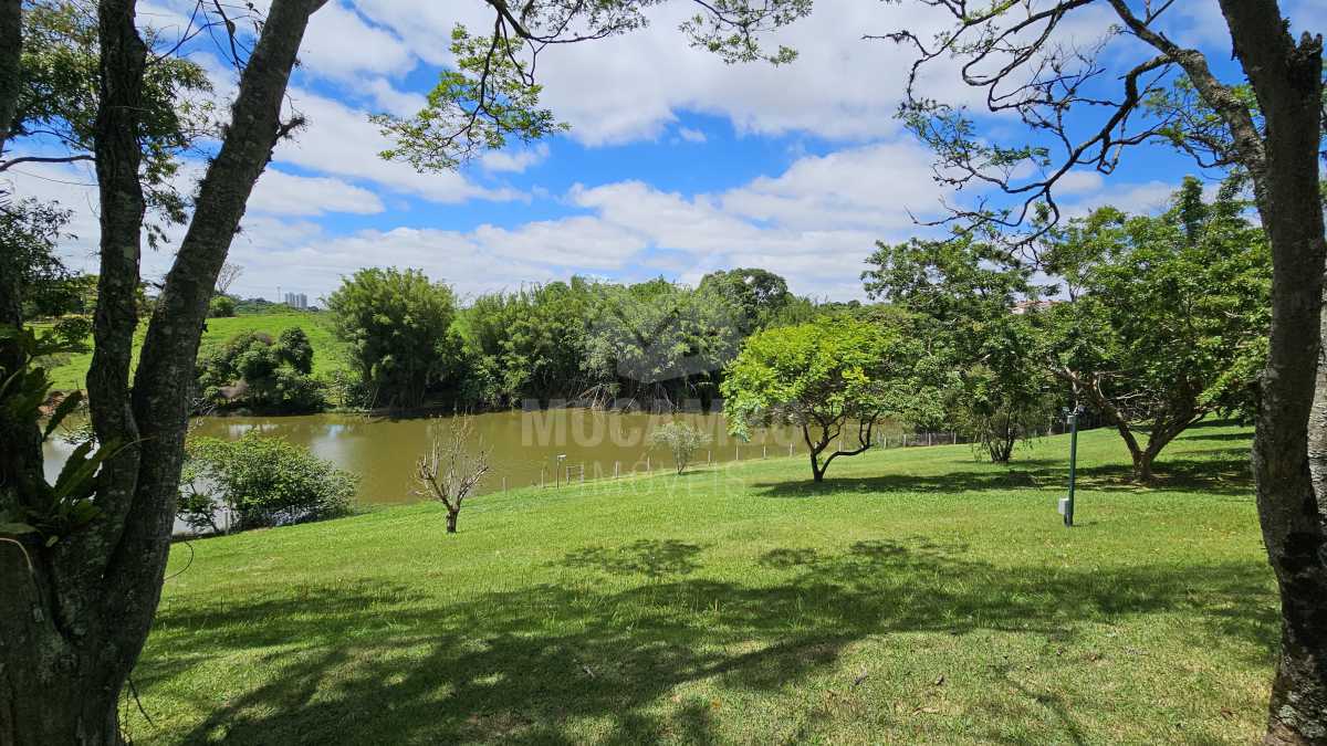 Área do condomínio - 12