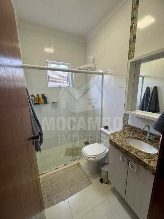 fc4fb59e-d06d-4025-9ac5-5d8382 - 13