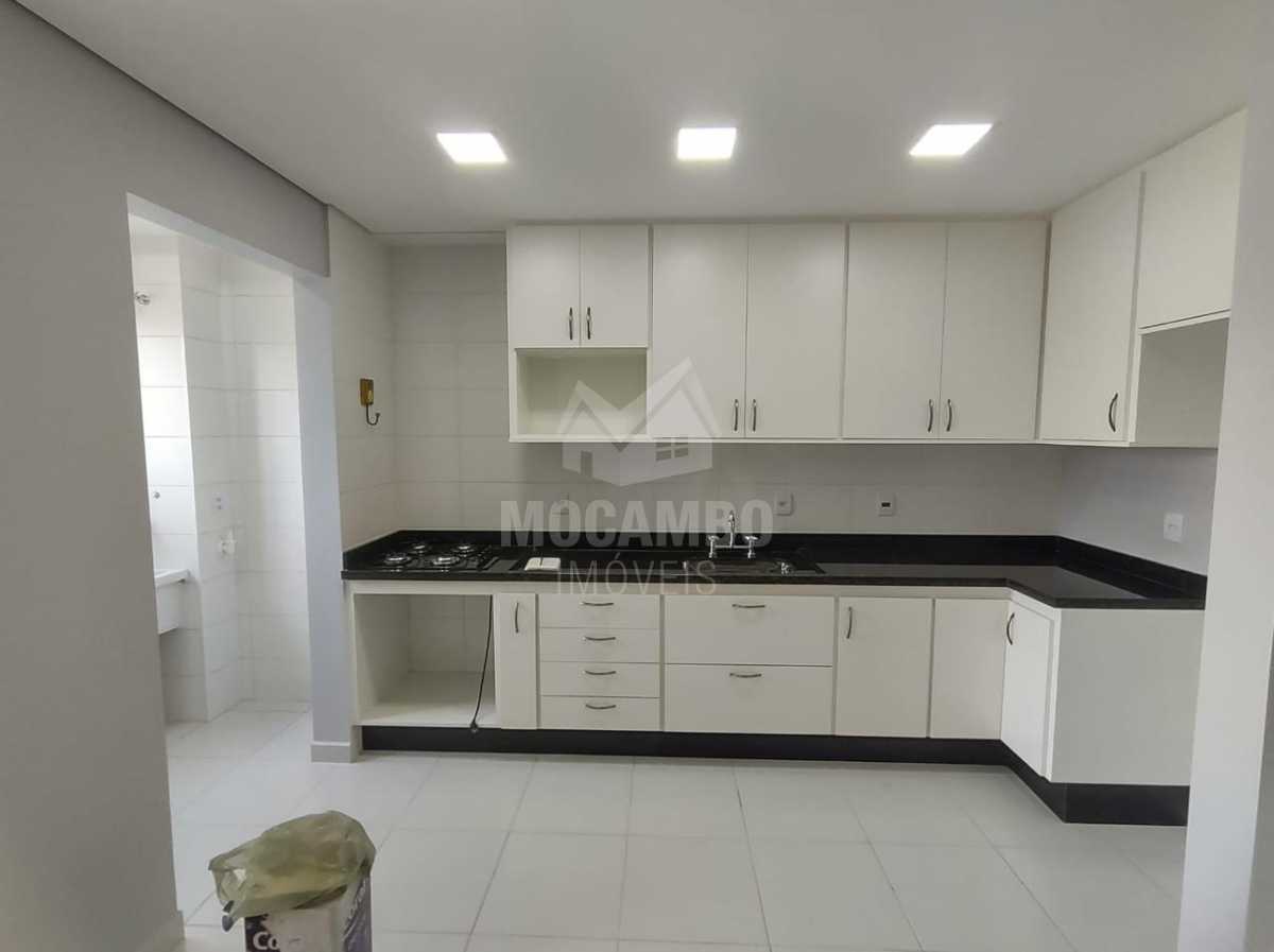 90b22181-d5ec-46ed-8181-c21706 - 5