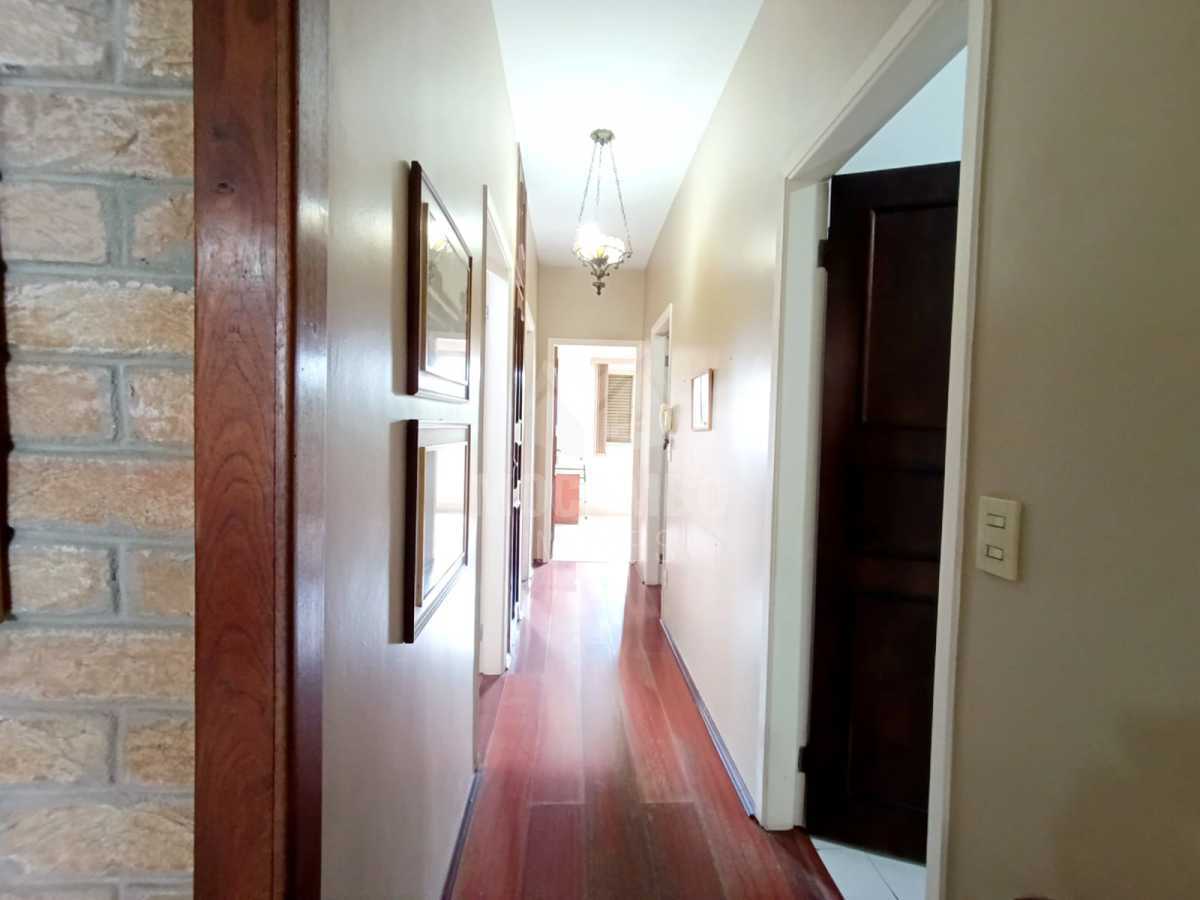 Corredor dos quartos - 24