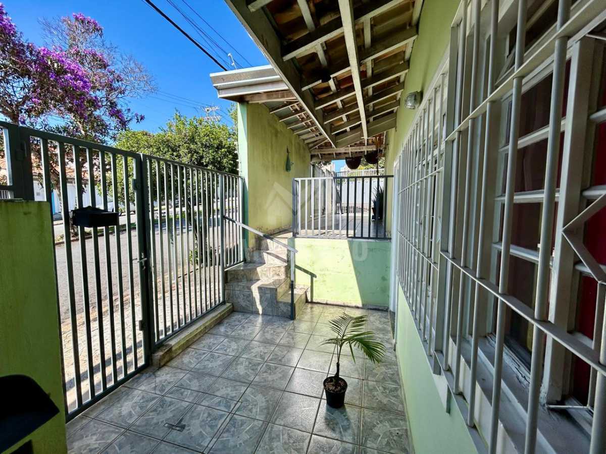 Casa em bairro  - 15