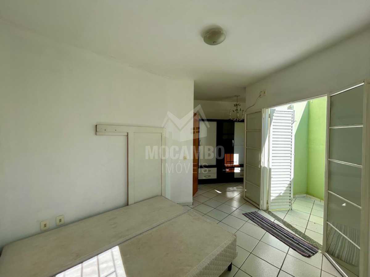 Casa em bairro  - 10